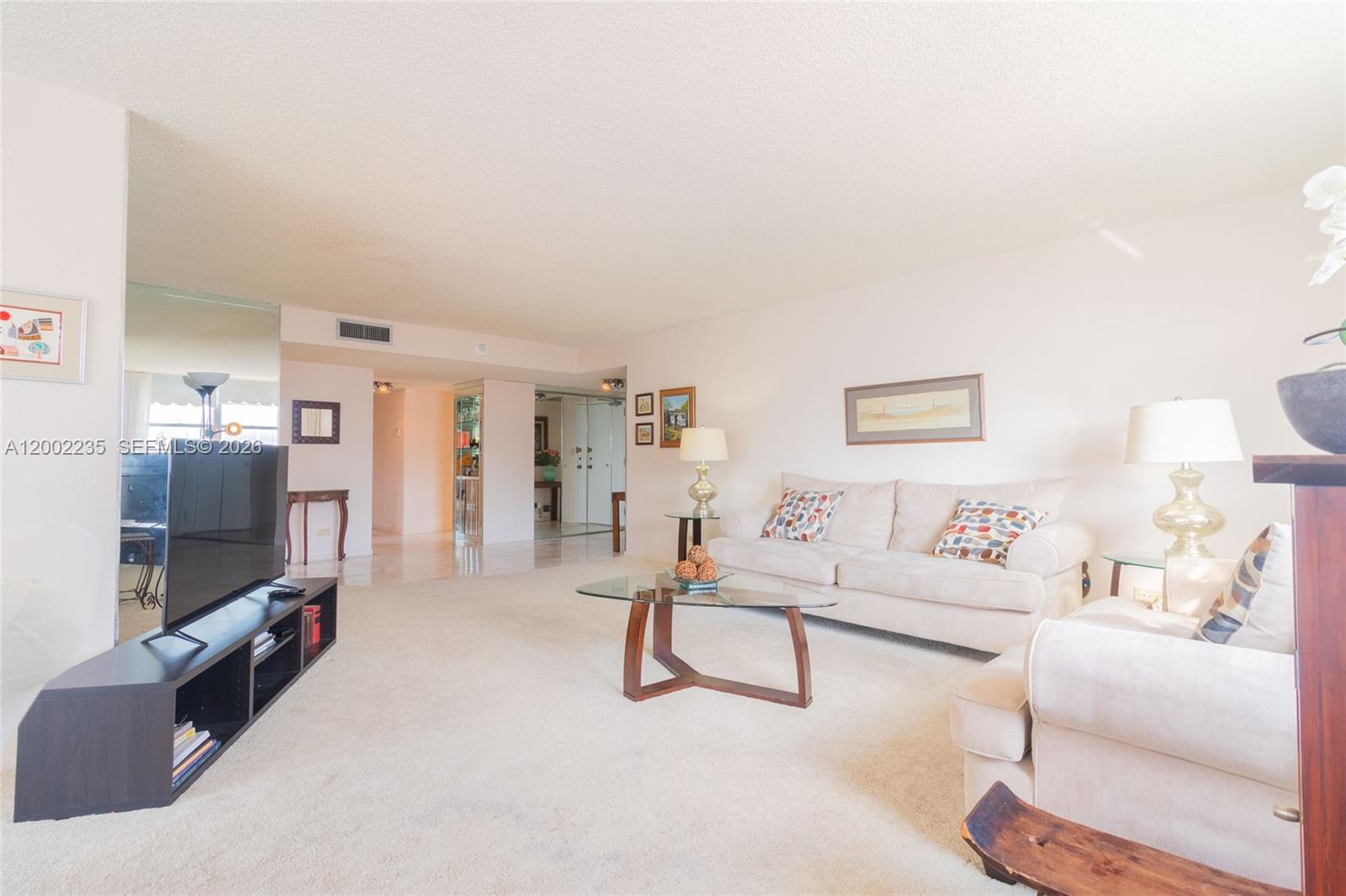 See details 1912 2 / 2 1856 sq. ft. $ 2026-04-16 0 Photo