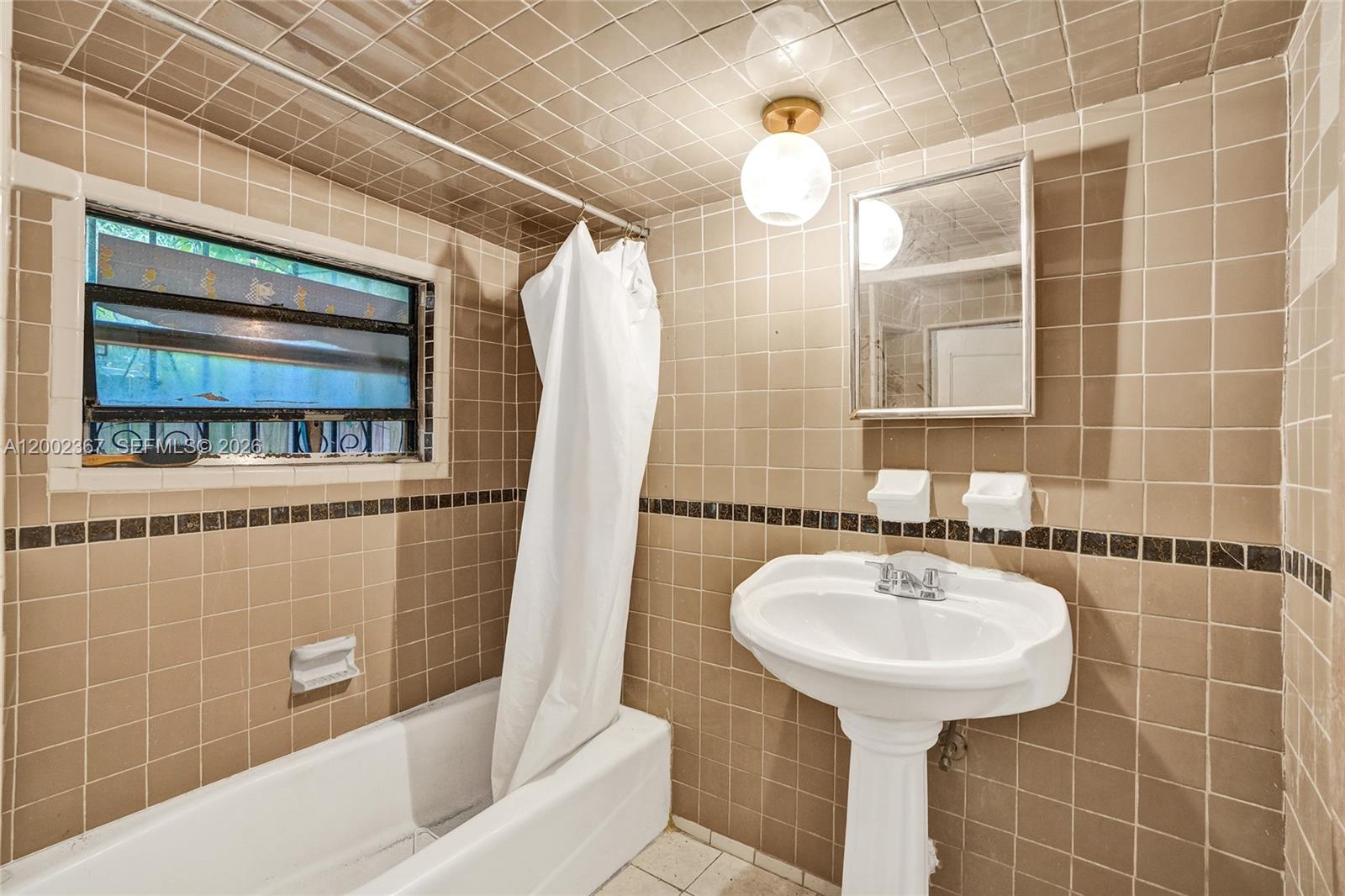   /  1678 sq. ft. $ 2026-04-16 0 Photo