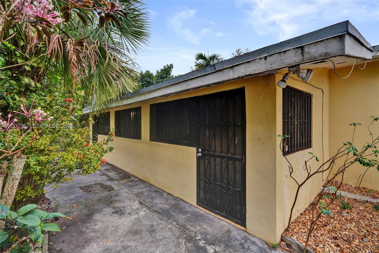   /  1678 sq. ft. $ 2026-04-16 0 Photo