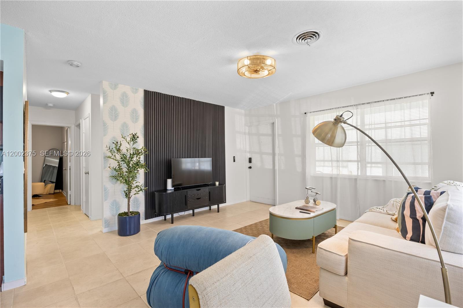   /  2280 sq. ft. $ 2026-04-16 0 Photo