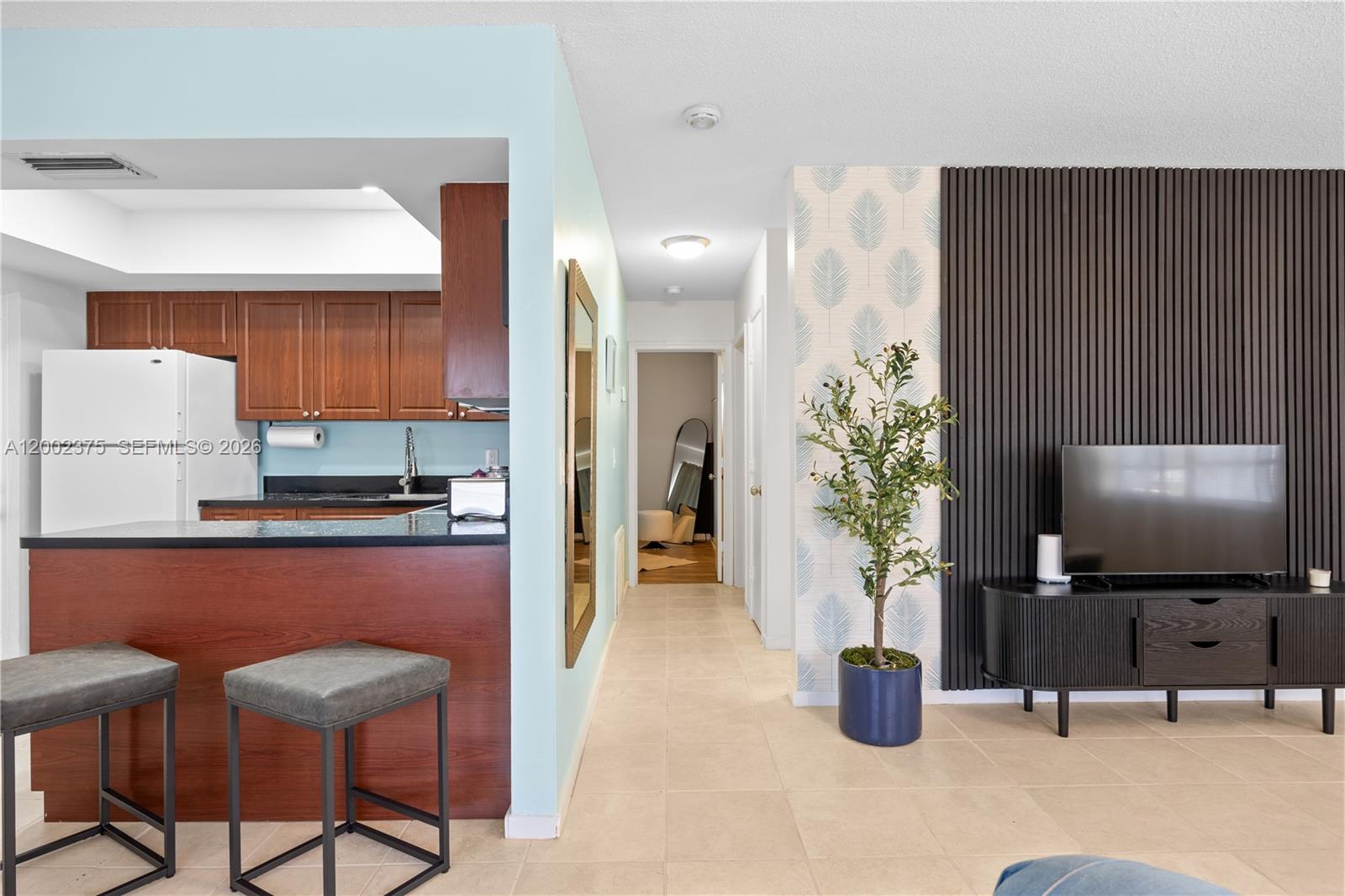   /  2280 sq. ft. $ 2026-04-16 0 Photo