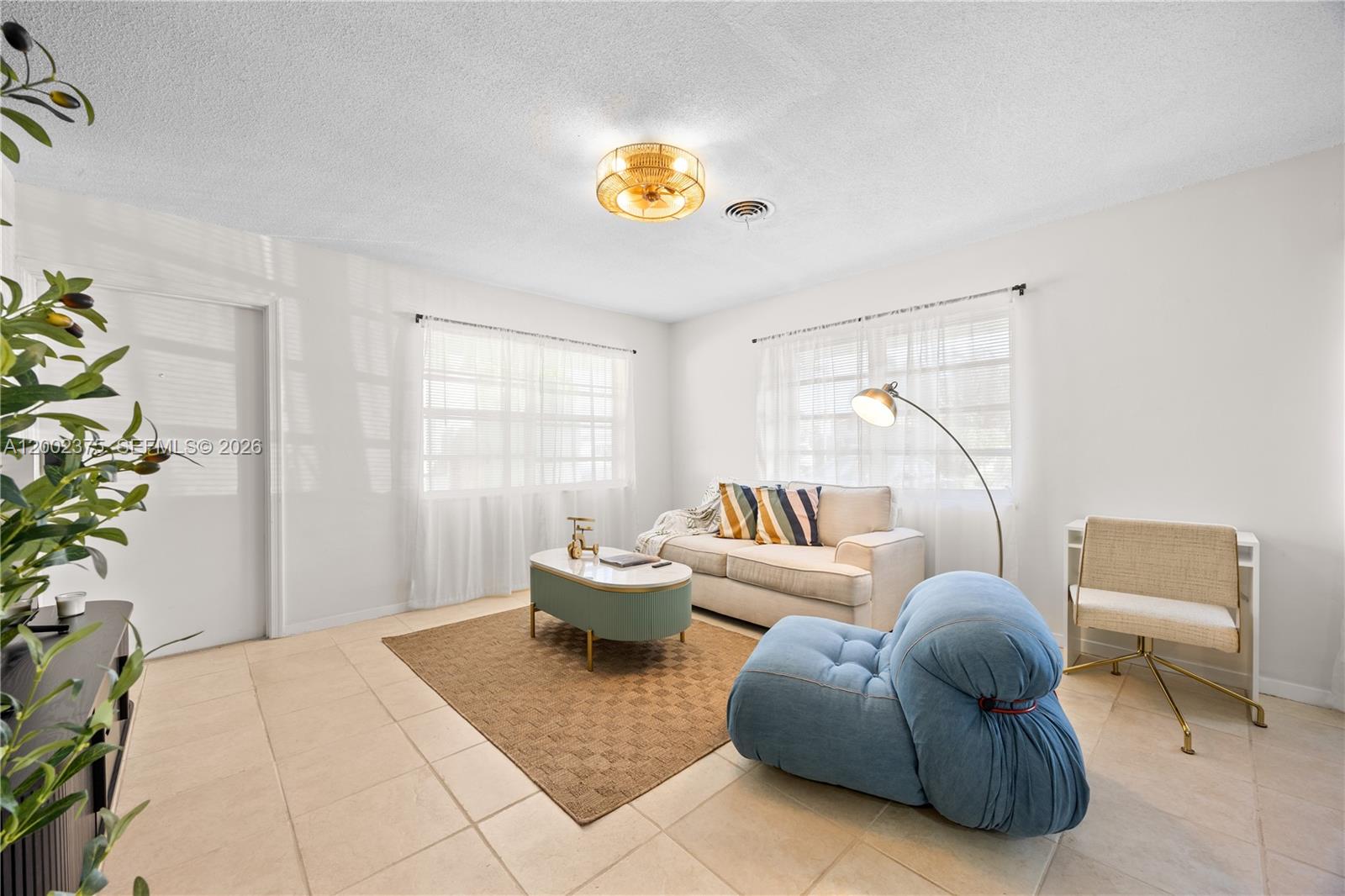   /  2280 sq. ft. $ 2026-04-16 0 Photo