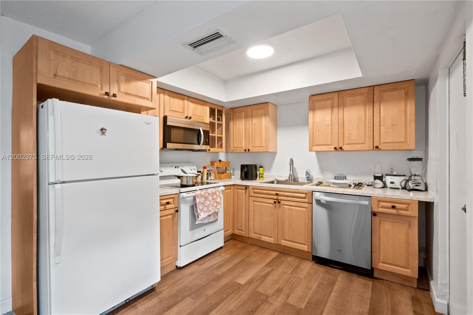   /  2280 sq. ft. $ 2026-04-16 0 Photo