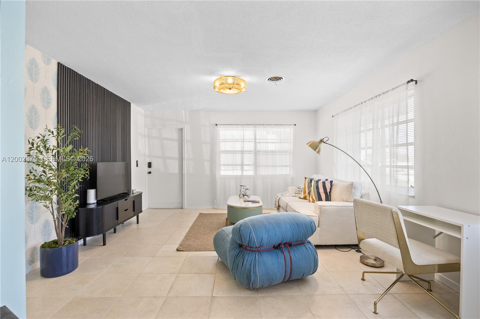   /  2280 sq. ft. $ 2026-04-16 0 Photo