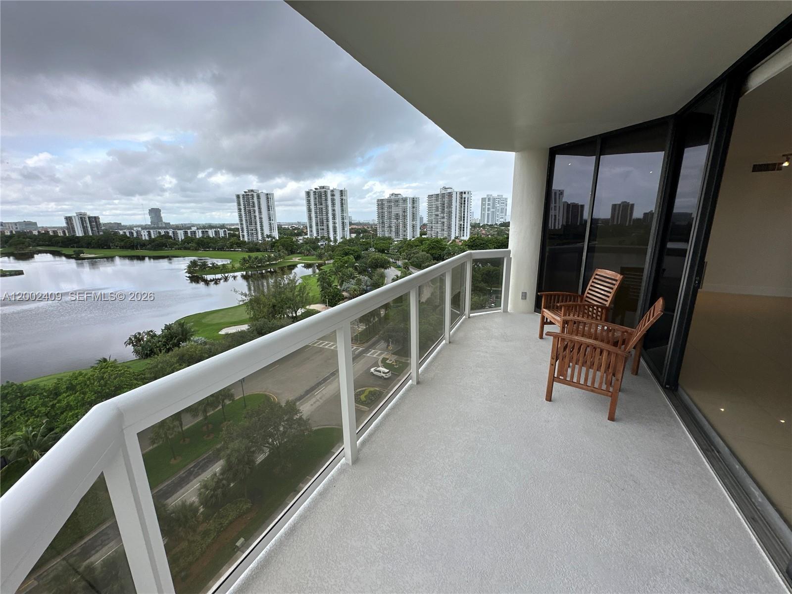 Photo of 20185 Country Club Dr  #1105, Aventura, Florida, 33180 - 