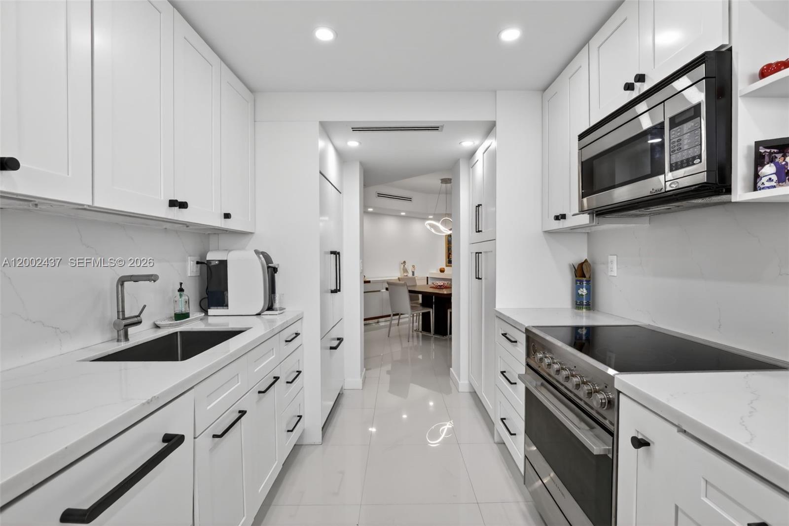 2404 2 / 2 1607 sq. ft. $ 2026-04-16 0 Photo