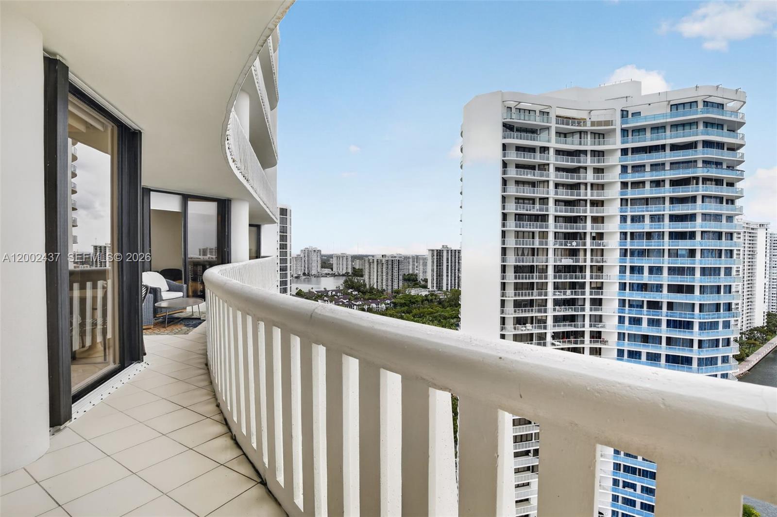 2404 2 / 2 1607 sq. ft. $ 2026-04-16 0 Photo