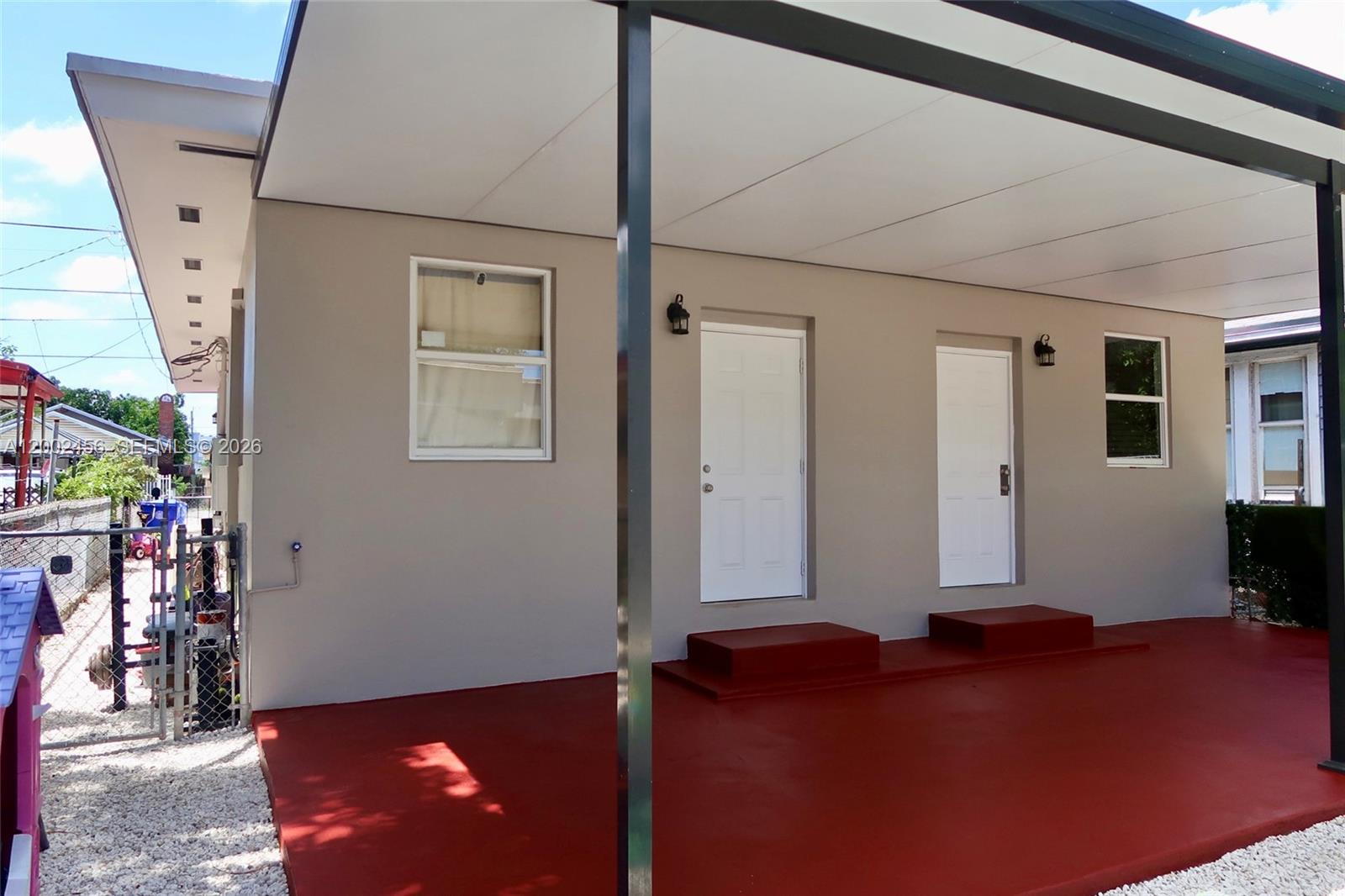   /  2003 sq. ft. $ 2026-04-16 0 Photo
