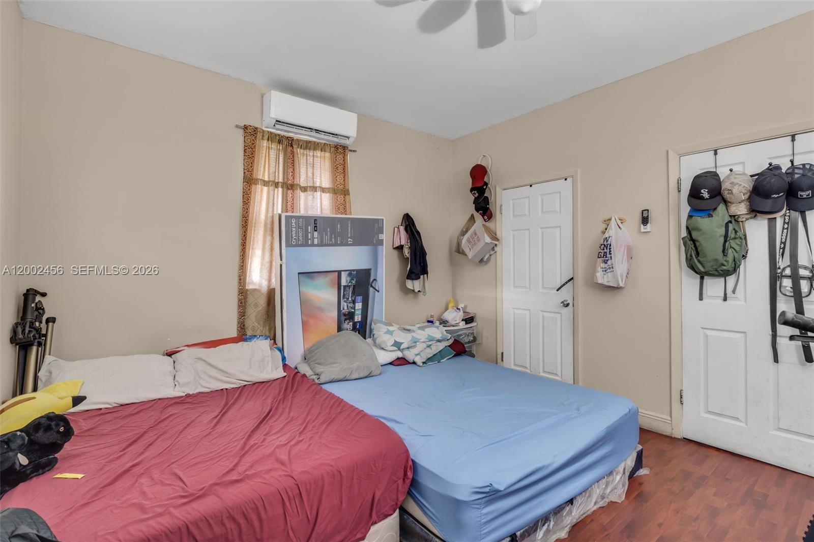   /  2003 sq. ft. $ 2026-04-16 0 Photo