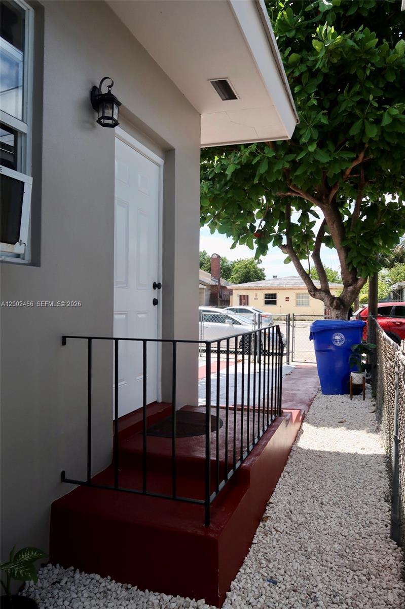   /  2003 sq. ft. $ 2026-04-16 0 Photo