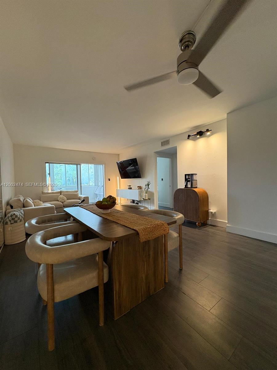 208 1 / 2 844 sq. ft. $ 2026-04-16 0 Photo