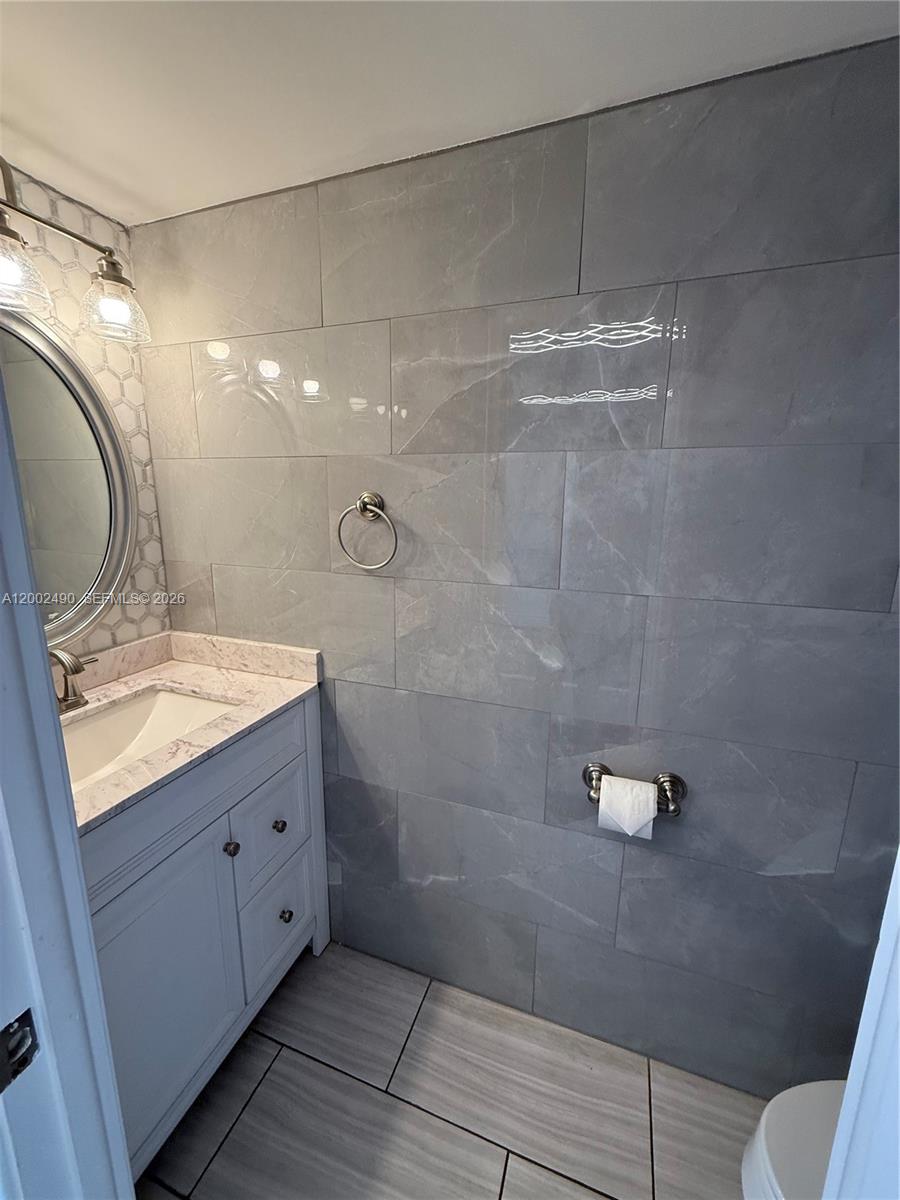 Photo of 2606 10 ST  (2606), Hallandale Beach, Florida, 33009 - 