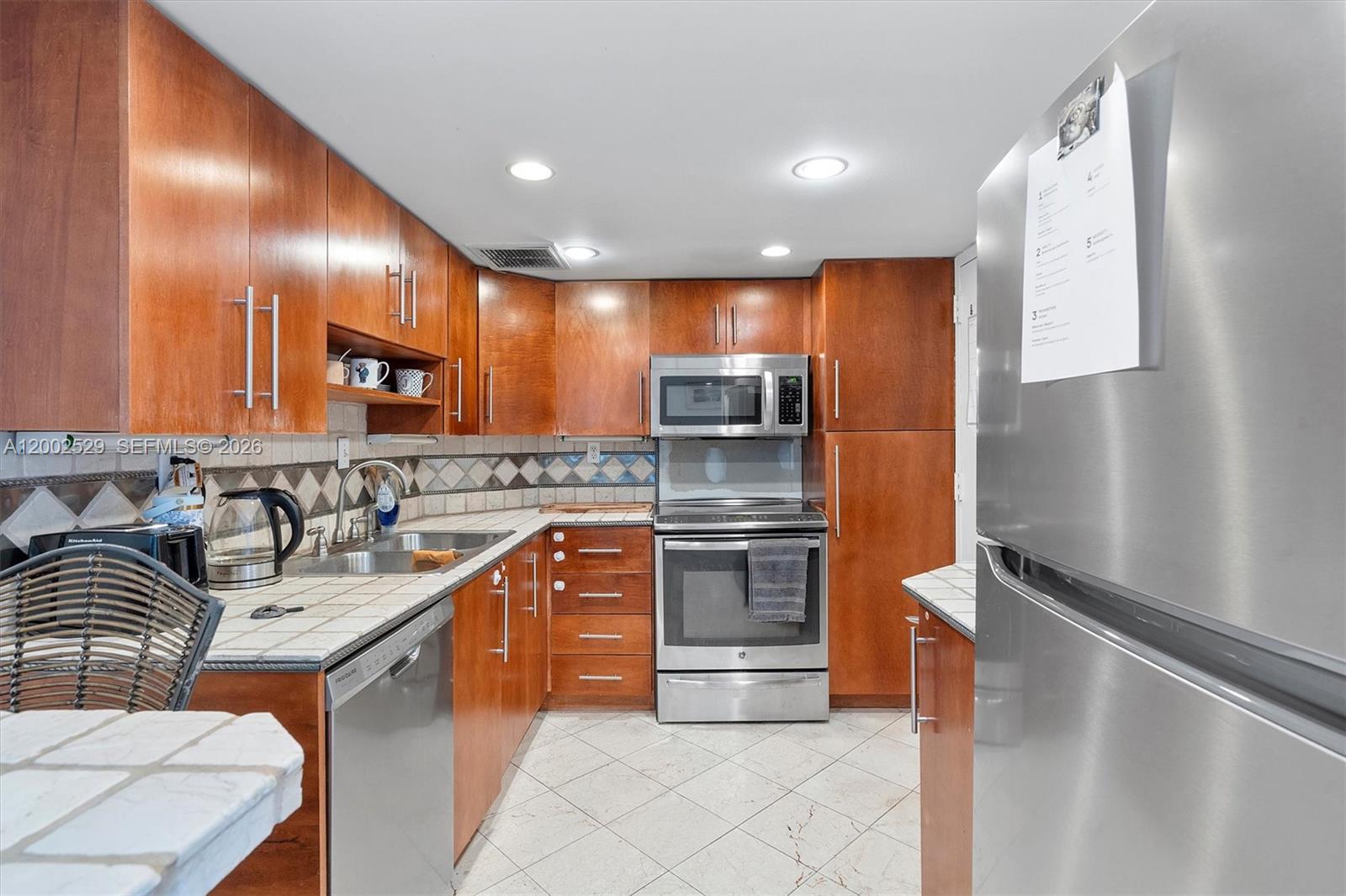 1503 1 / 2 762 sq. ft. $ 2026-04-16 0 Photo