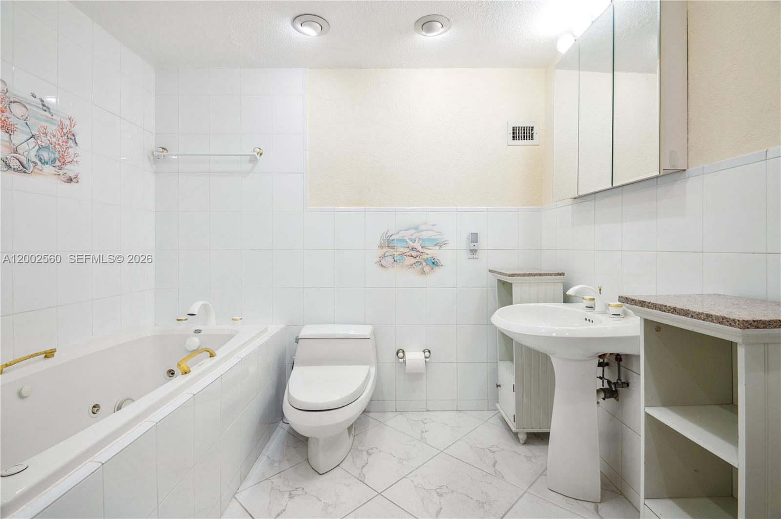 Photo of 3505 OCEAN DR  #212, Hollywood, Florida, 33019 - 