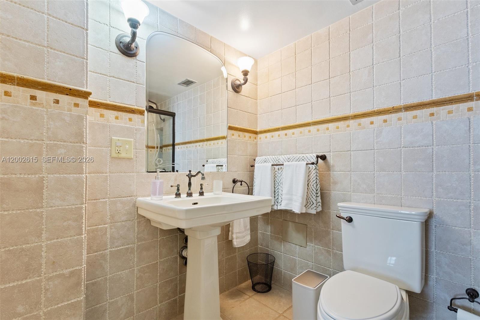 Photo of 3725 Ocean Dr  #921, Hollywood, Florida, 33019 - 