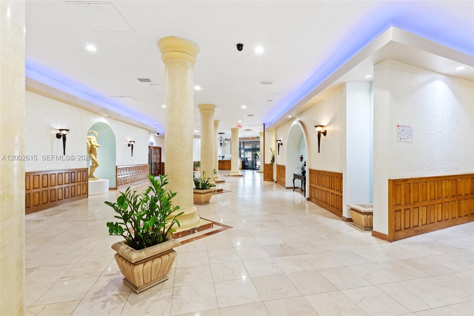 Photo of 3725 Ocean Dr  #921, Hollywood, Florida, 33019 - 