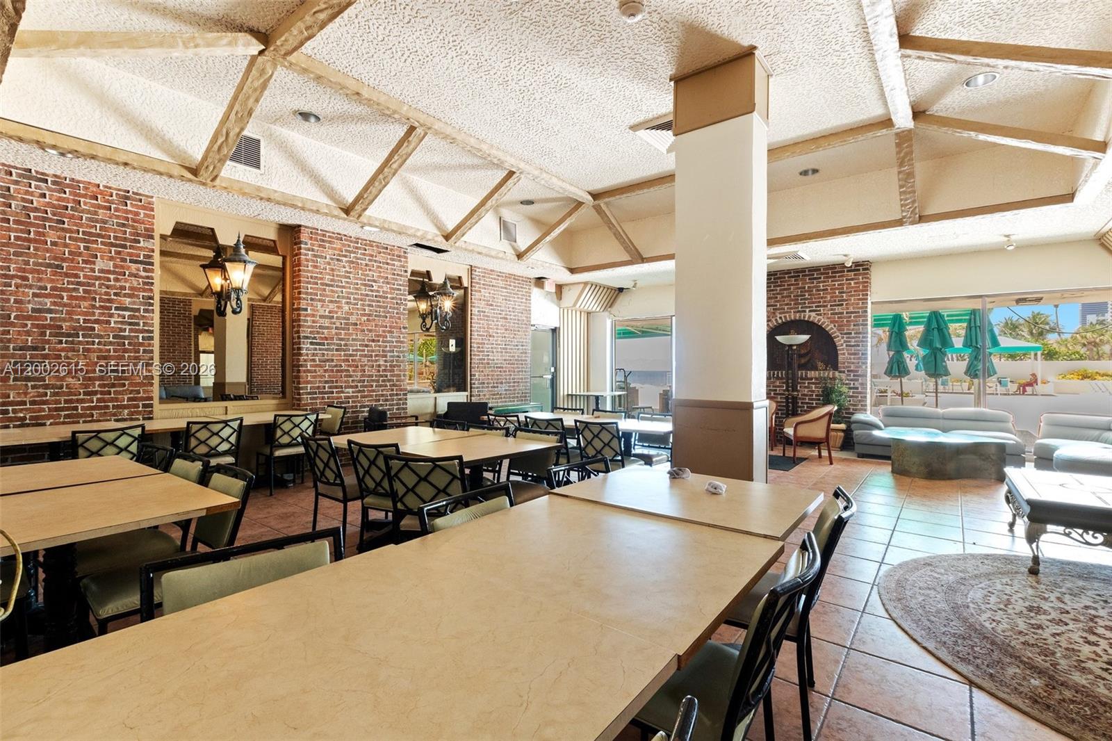 Photo of 3725 Ocean Dr  #921, Hollywood, Florida, 33019 - 