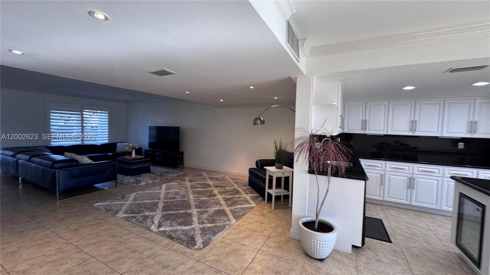 Photo of 903 27th Ave  (903), Hallandale Beach, Florida, 33009 - 