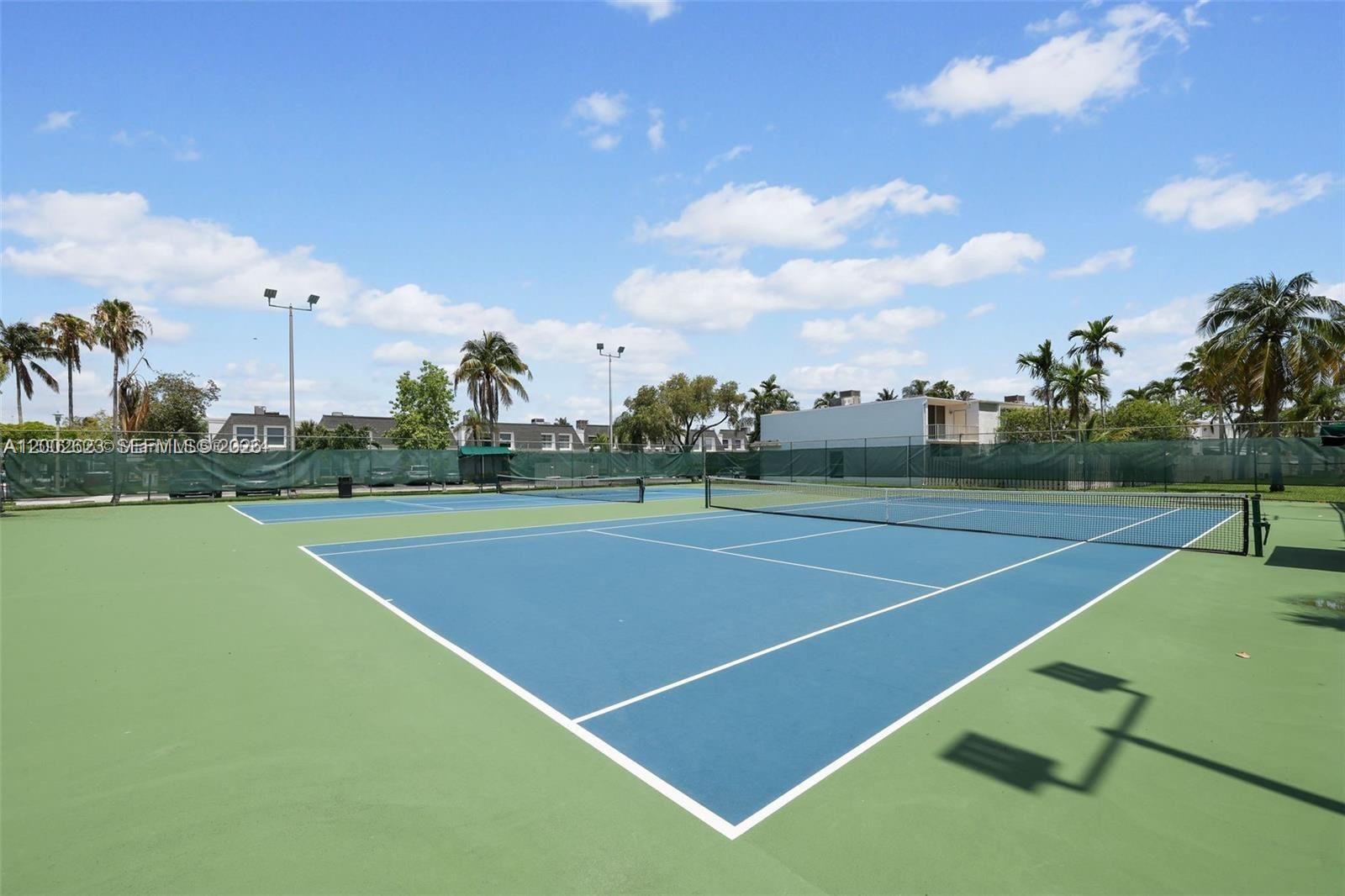 Photo of 903 27th Ave  (903), Hallandale Beach, Florida, 33009 - 