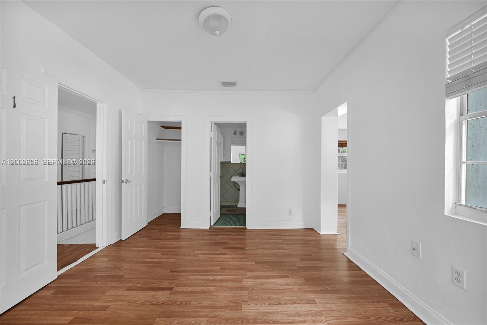   /   sq. ft. $ 2026-04-16 0 Photo