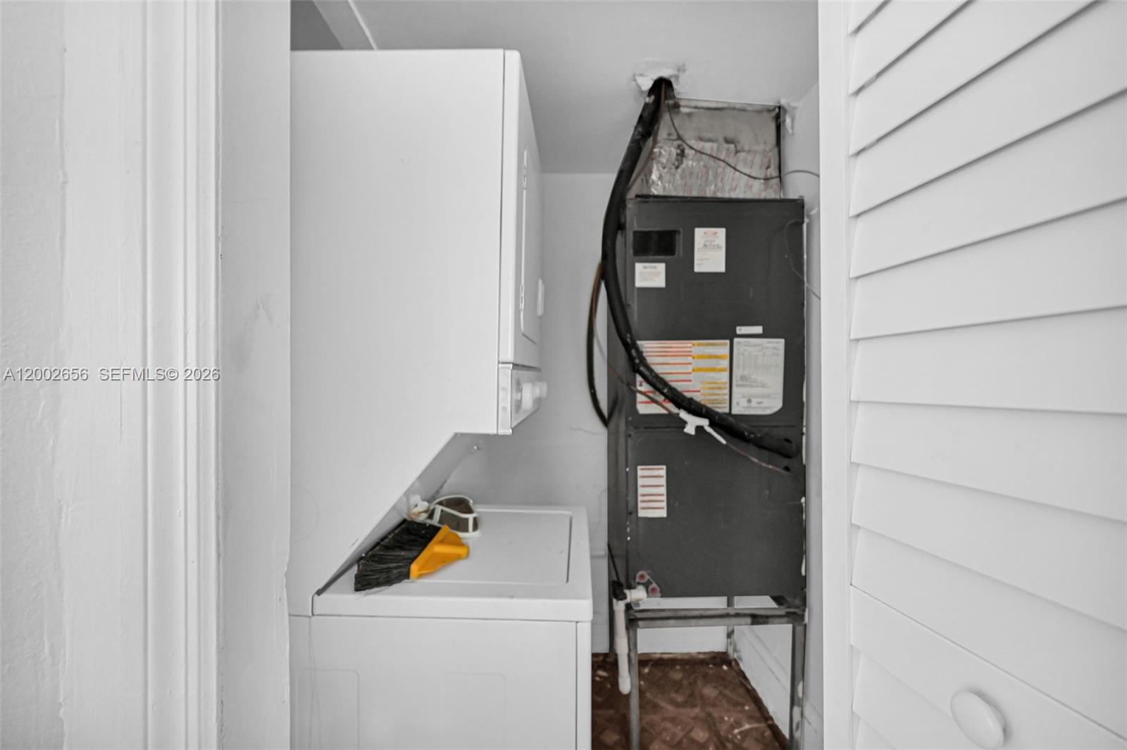   /   sq. ft. $ 2026-04-16 0 Photo