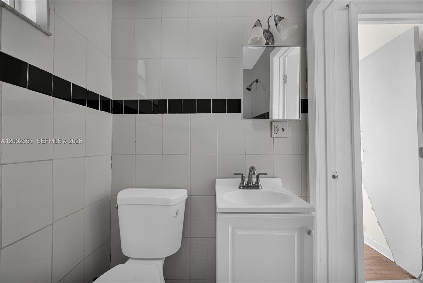   /   sq. ft. $ 2026-04-16 0 Photo