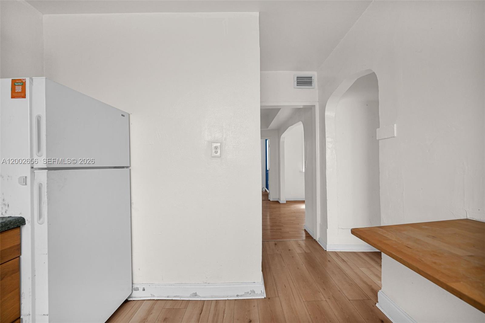   /   sq. ft. $ 2026-04-16 0 Photo