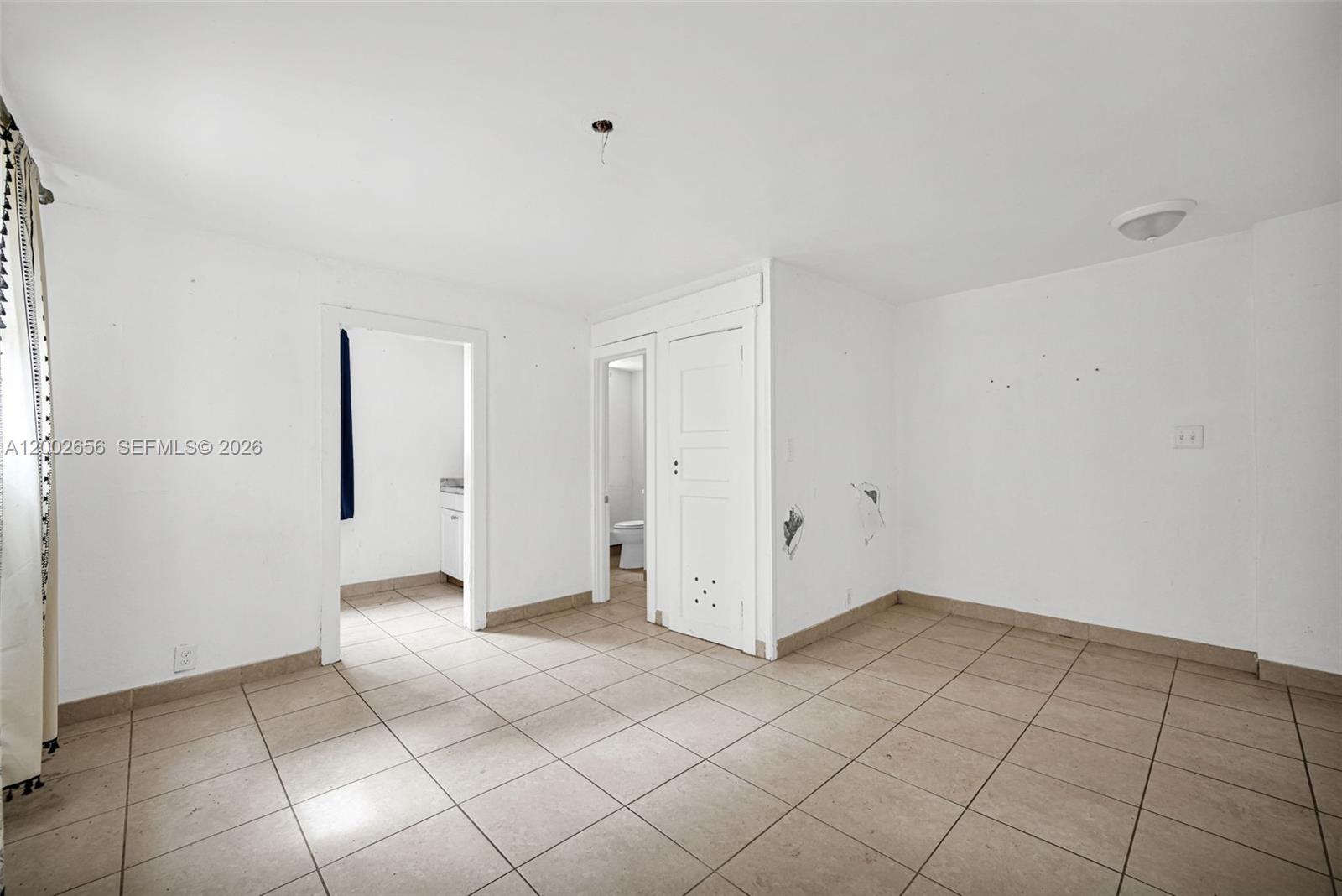   /   sq. ft. $ 2026-04-16 0 Photo