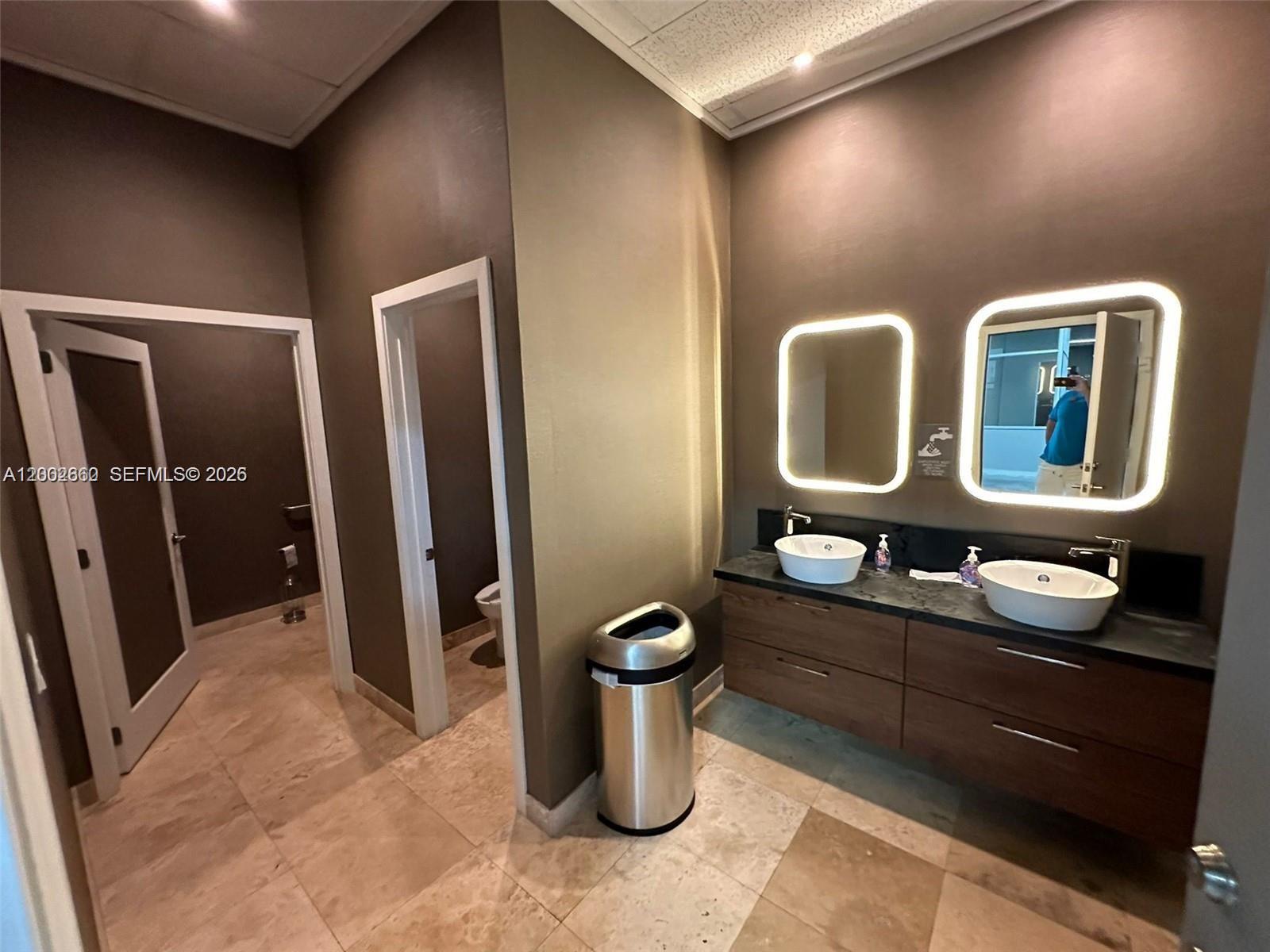   /   sq. ft. $ 2026-04-16 0 Photo