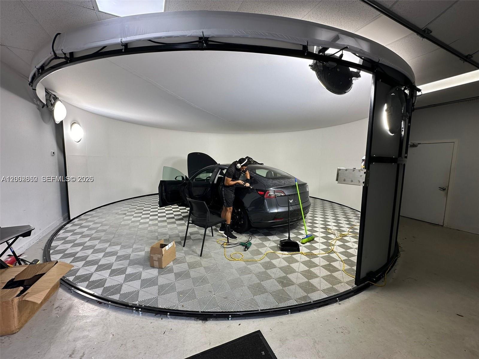   /   sq. ft. $ 2026-04-16 0 Photo