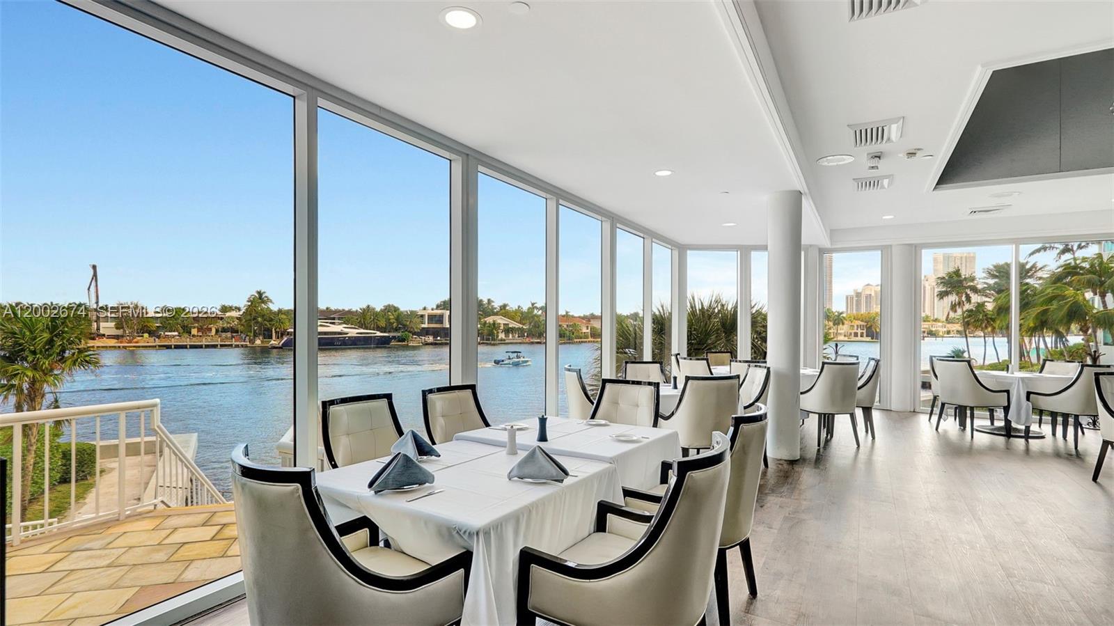 Photo of 20281 Country Club Dr  #2104, Aventura, Florida, 33180 - Hamptons Restaurant