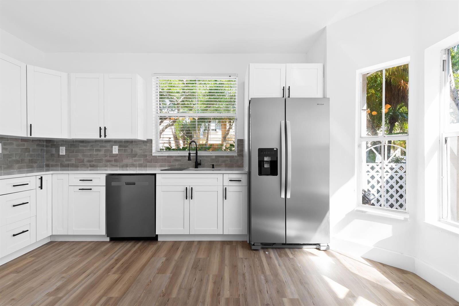 Photo of 1551 Seagrape  (1551), Hollywood, Florida, 33019 - 1551 w