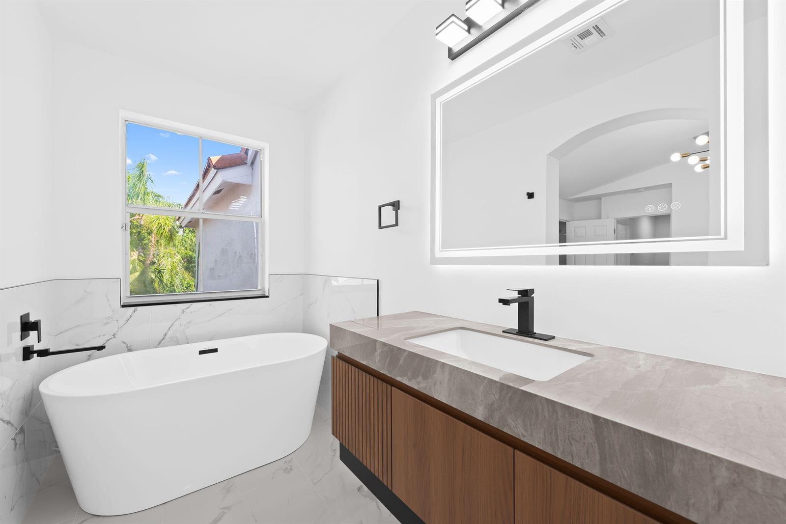 Photo of 1551 Seagrape  (1551), Hollywood, Florida, 33019 - 1551 aa