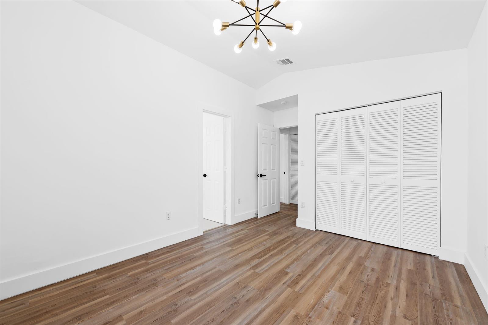 Photo of 1551 Seagrape  (1551), Hollywood, Florida, 33019 - 1551 q