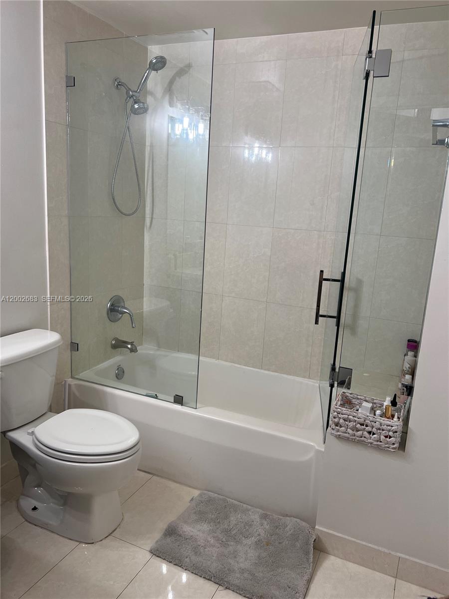 903 2 / 2 1007 sq. ft. $ 2026-04-16 0 Photo