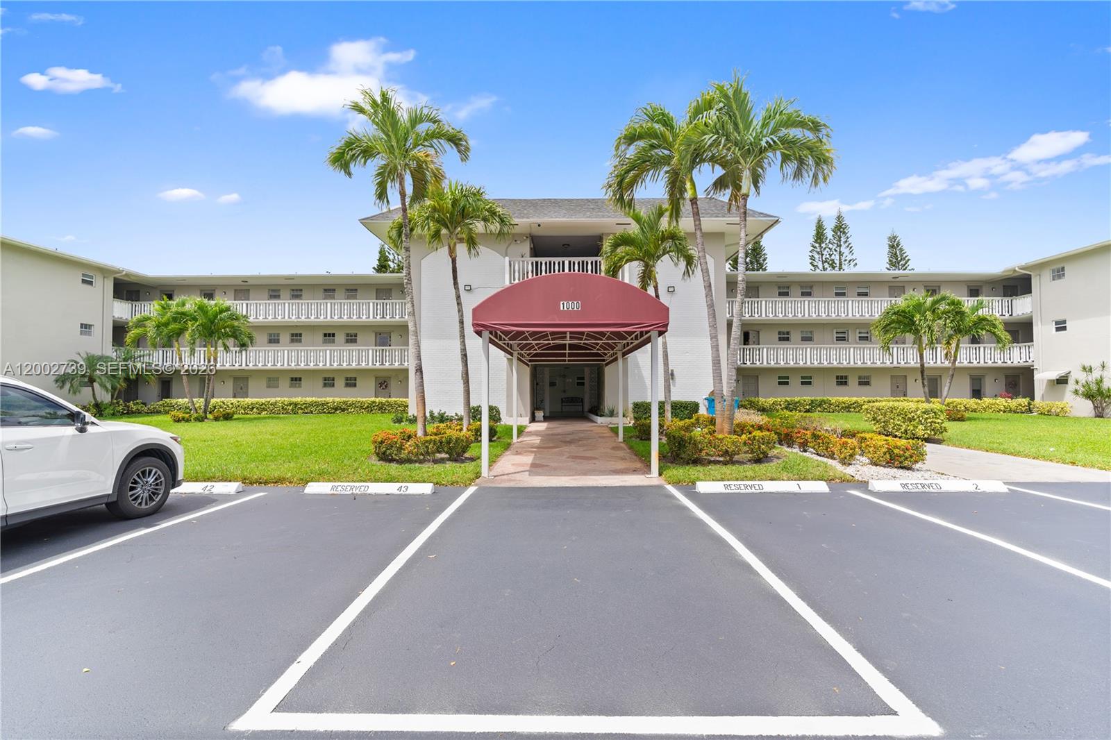 See details 214 2 / 2 899 sq. ft. $ 2026-04-29 0 Photo