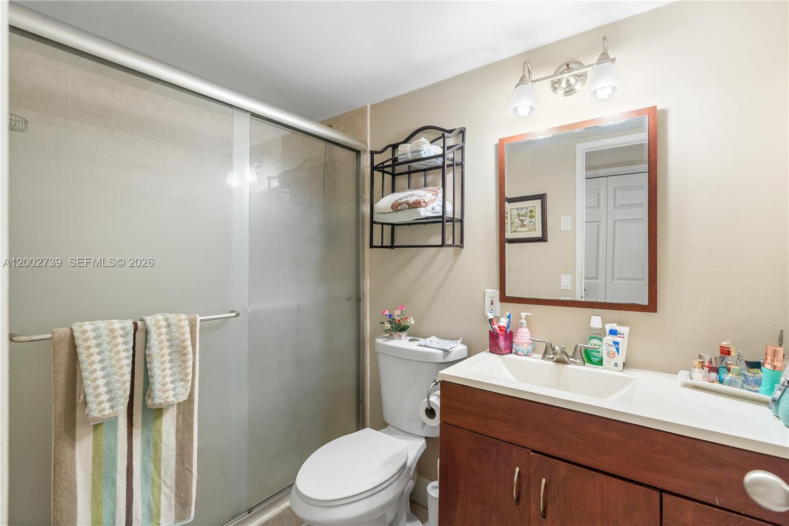 See details 214 2 / 2 899 sq. ft. $ 2026-04-29 0 Photo