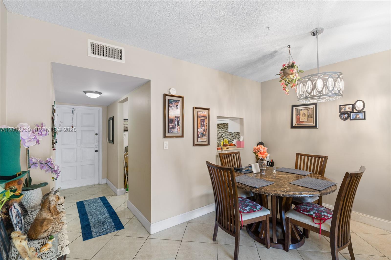 See details 214 2 / 2 899 sq. ft. $ 2026-04-29 0 Photo