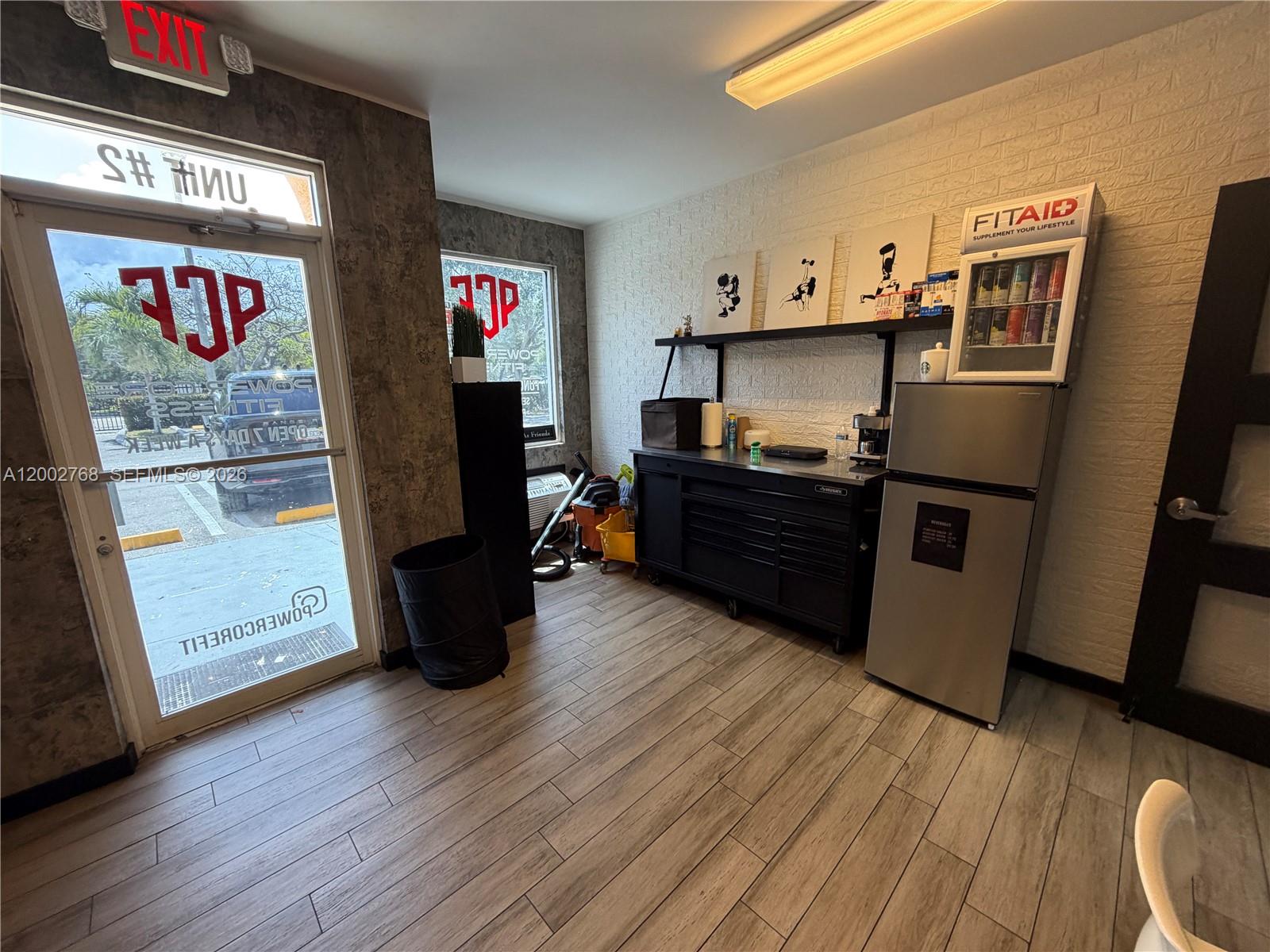   /   sq. ft. $ 2026-04-16 0 Photo