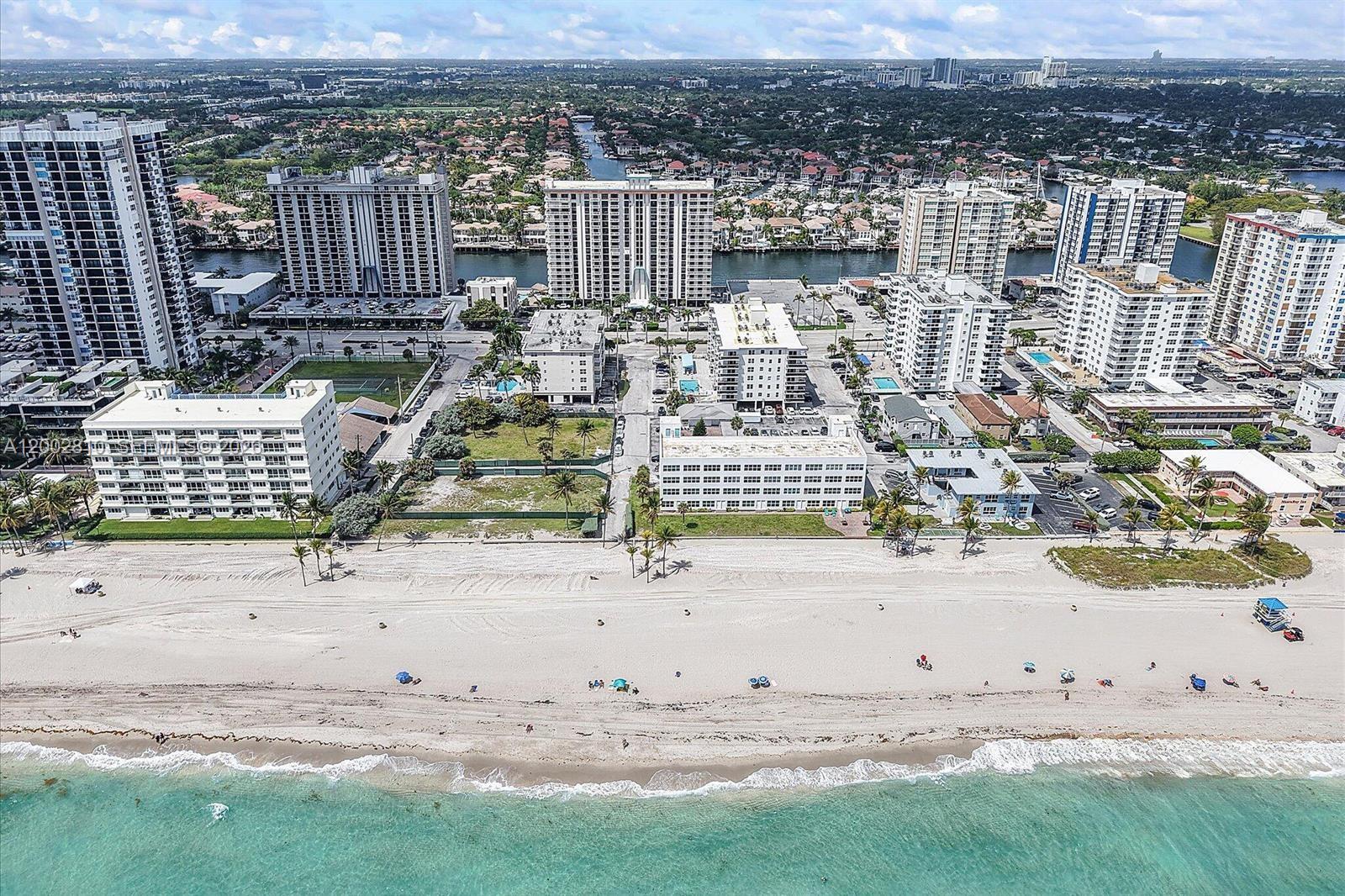 Photo of 1500 Ocean Dr  #4F, Hollywood, Florida, 33019 - 