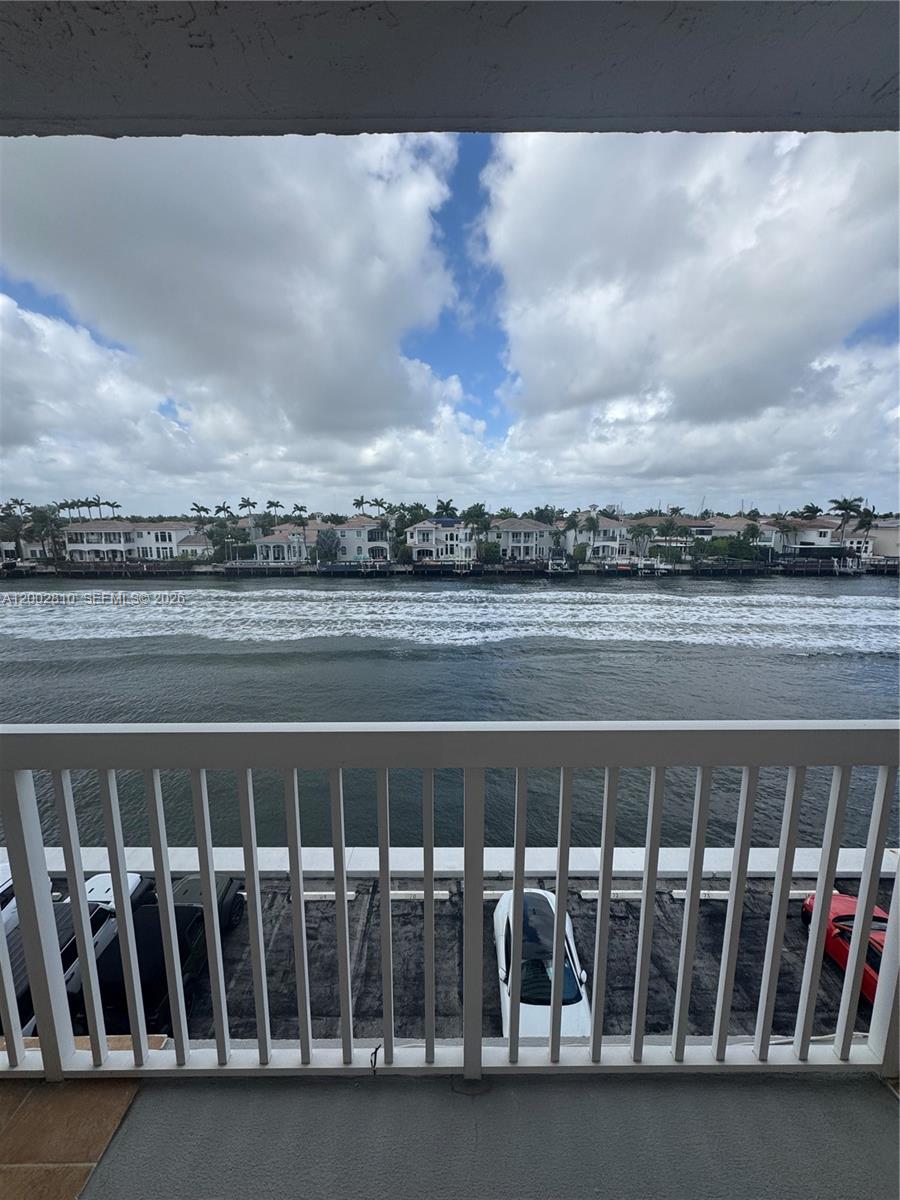 Photo of 1500 Ocean Dr  #4F, Hollywood, Florida, 33019 - 