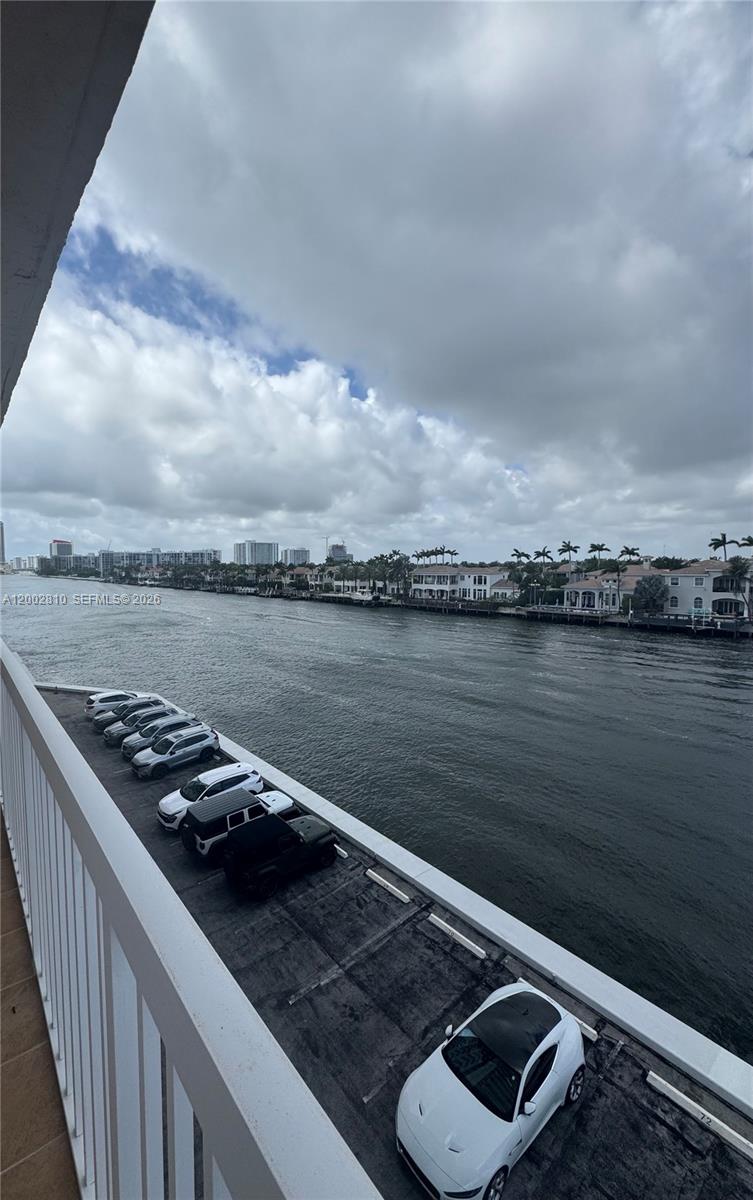 Photo of 1500 Ocean Dr  #4F, Hollywood, Florida, 33019 - 