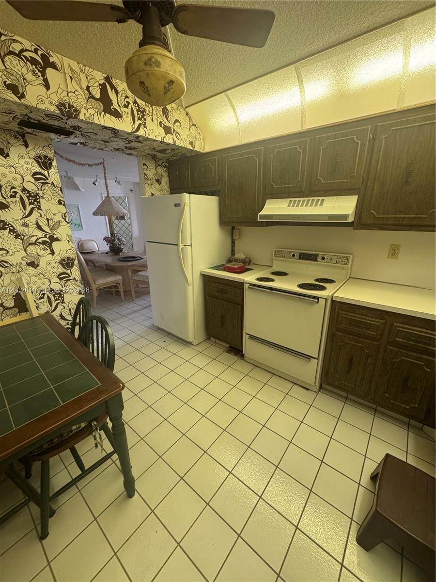 Photo of 1500 Ocean Dr  #4F, Hollywood, Florida, 33019 - 