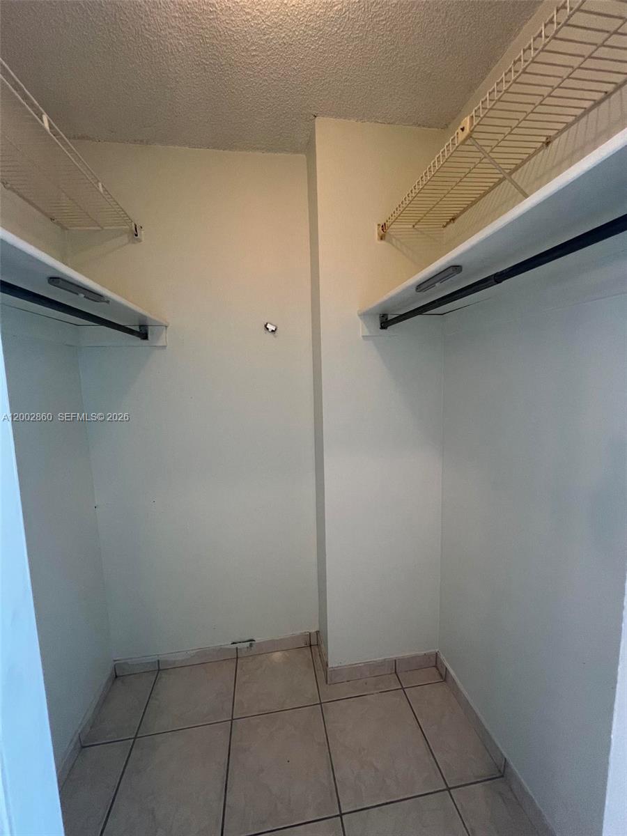 1410 2 / 2 1220 sq. ft. $ 2026-07-02 0 Photo