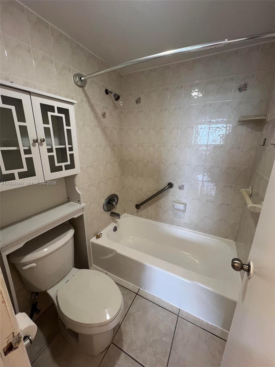 1410 2 / 2 1220 sq. ft. $ 2026-07-02 0 Photo