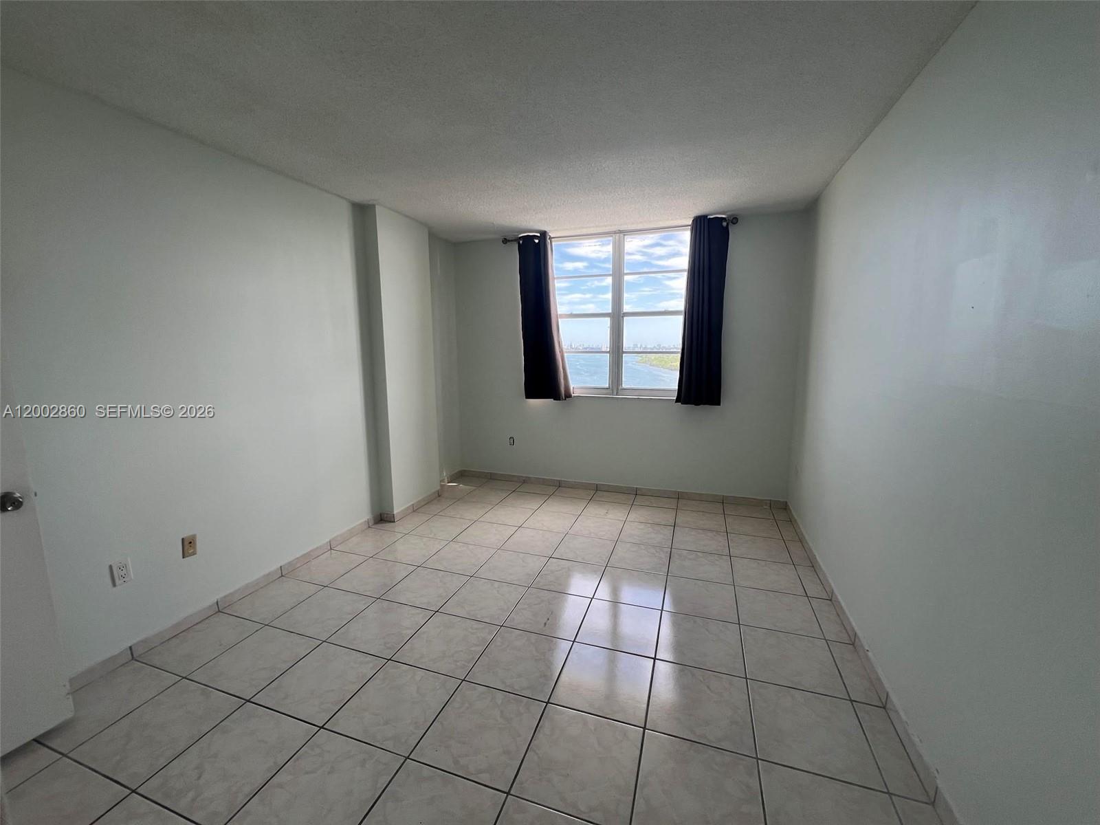 1410 2 / 2 1220 sq. ft. $ 2026-07-02 0 Photo