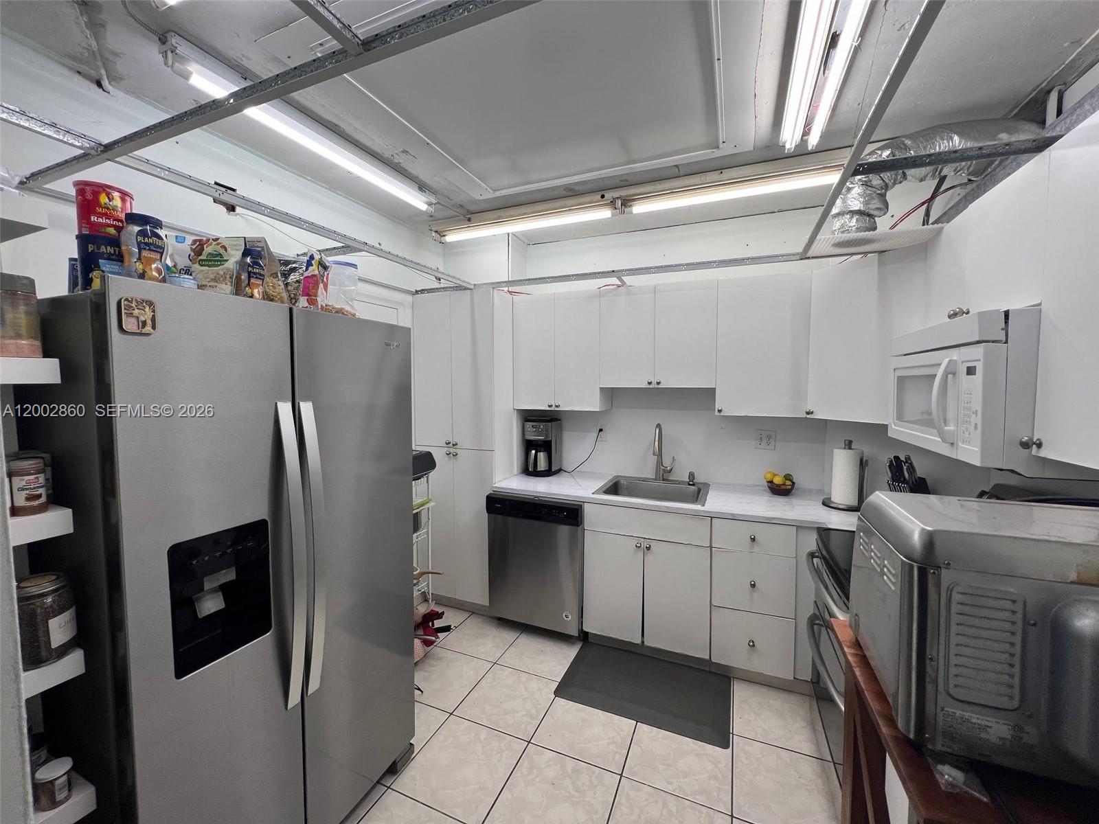 1410 2 / 2 1220 sq. ft. $ 2026-05-06 0 Photo