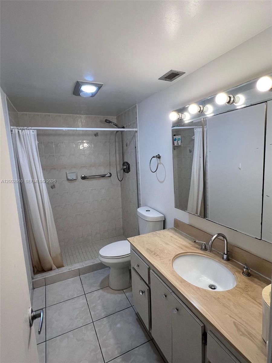 1410 2 / 2 1220 sq. ft. $ 2026-05-06 0 Photo