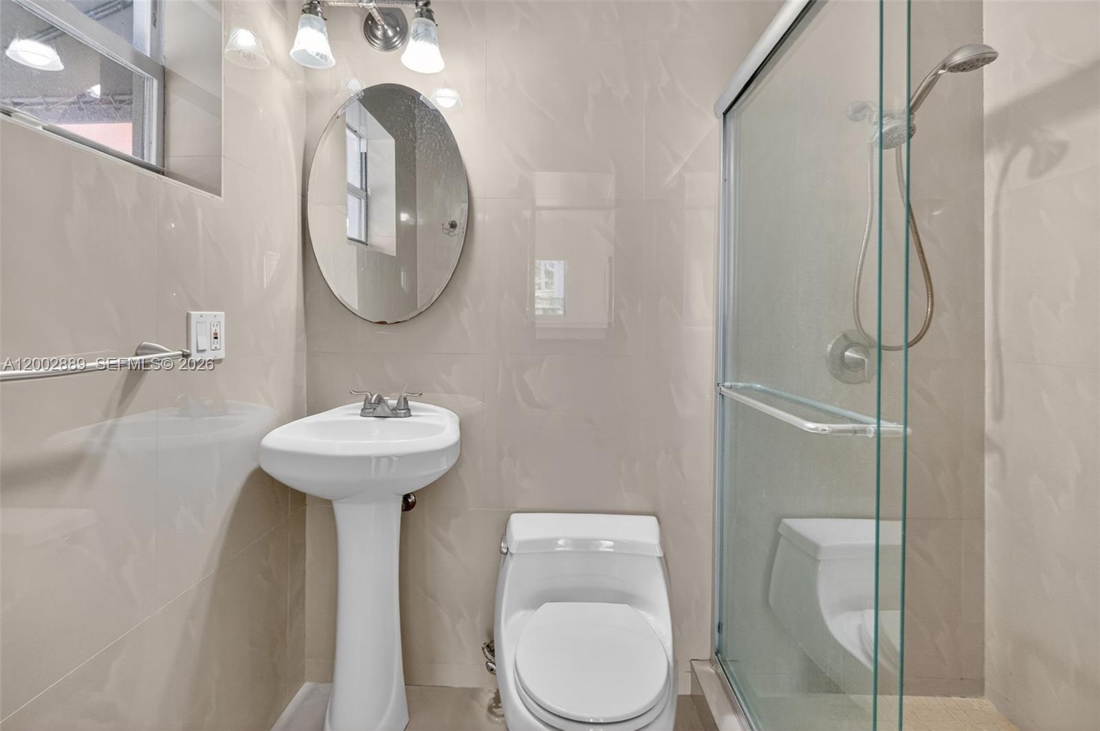   /  1824 sq. ft. $ 2026-04-17 0 Photo