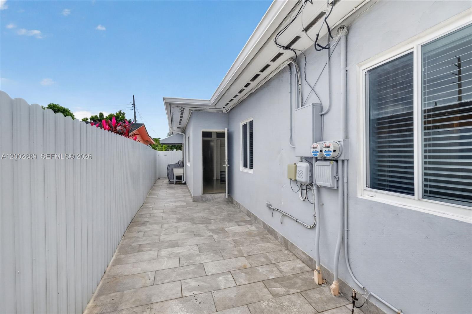   /  1824 sq. ft. $ 2026-04-17 0 Photo